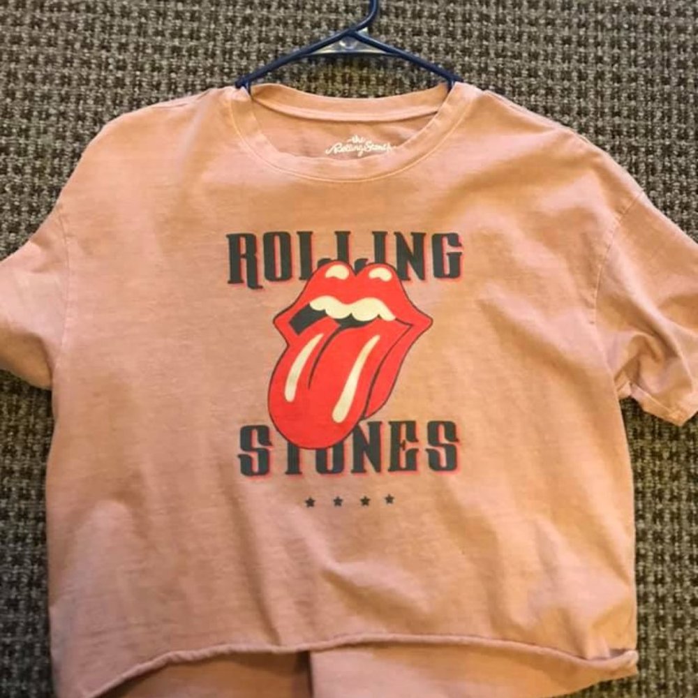 American Eagle rolling stones